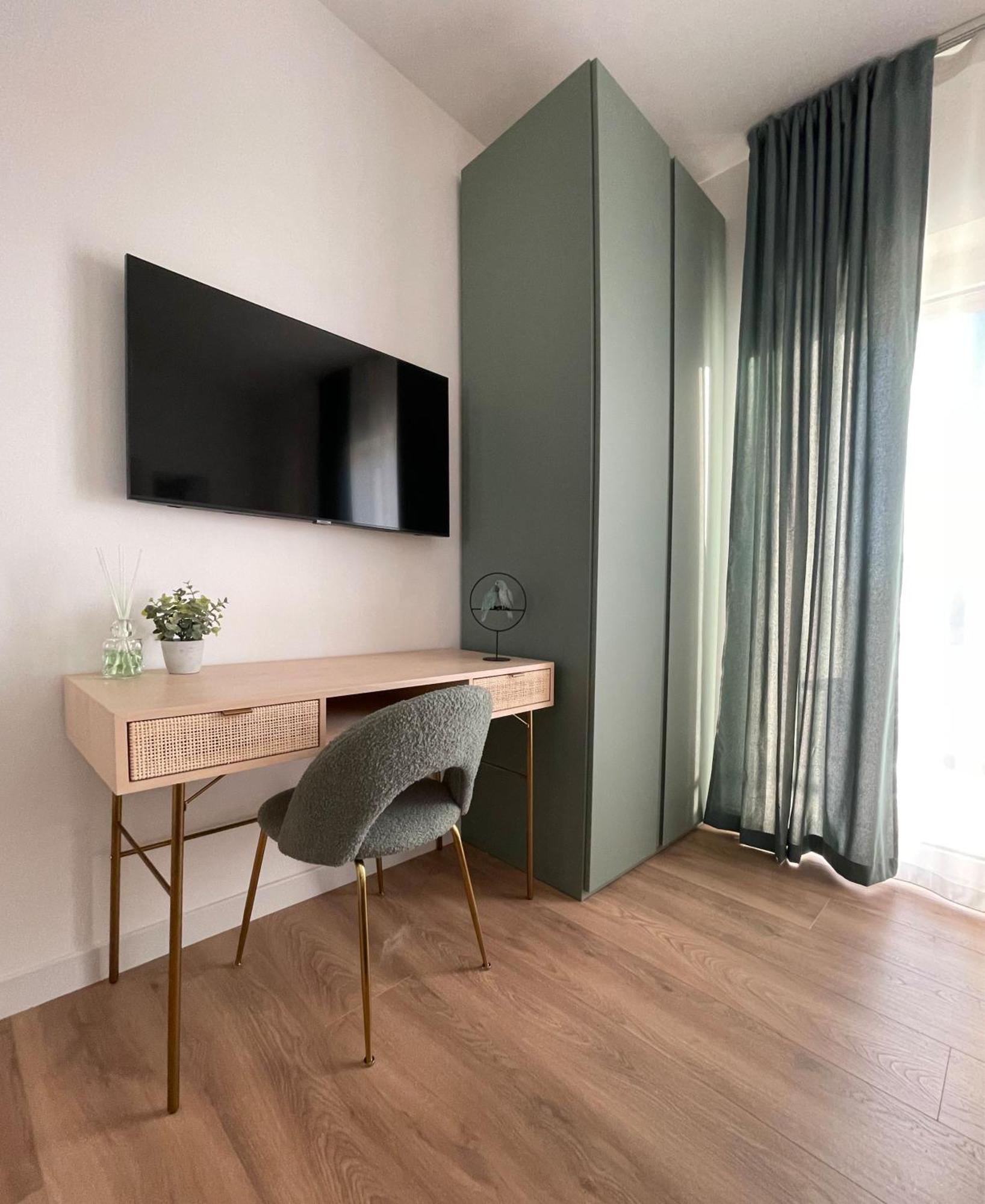 B&B Domus Teano Luxury Rooms Рим Екстериор снимка