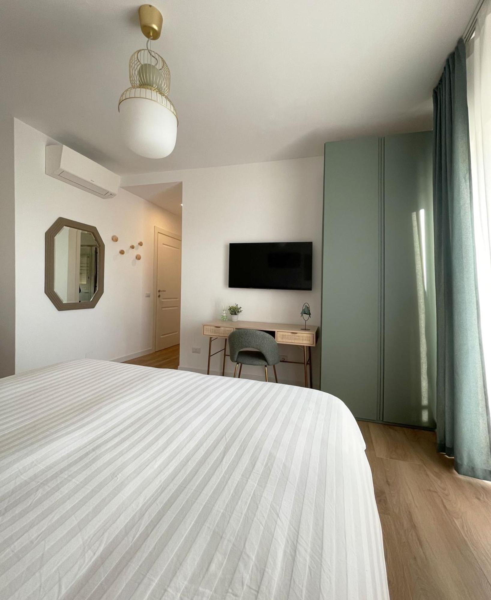 B&B Domus Teano Luxury Rooms Рим Екстериор снимка