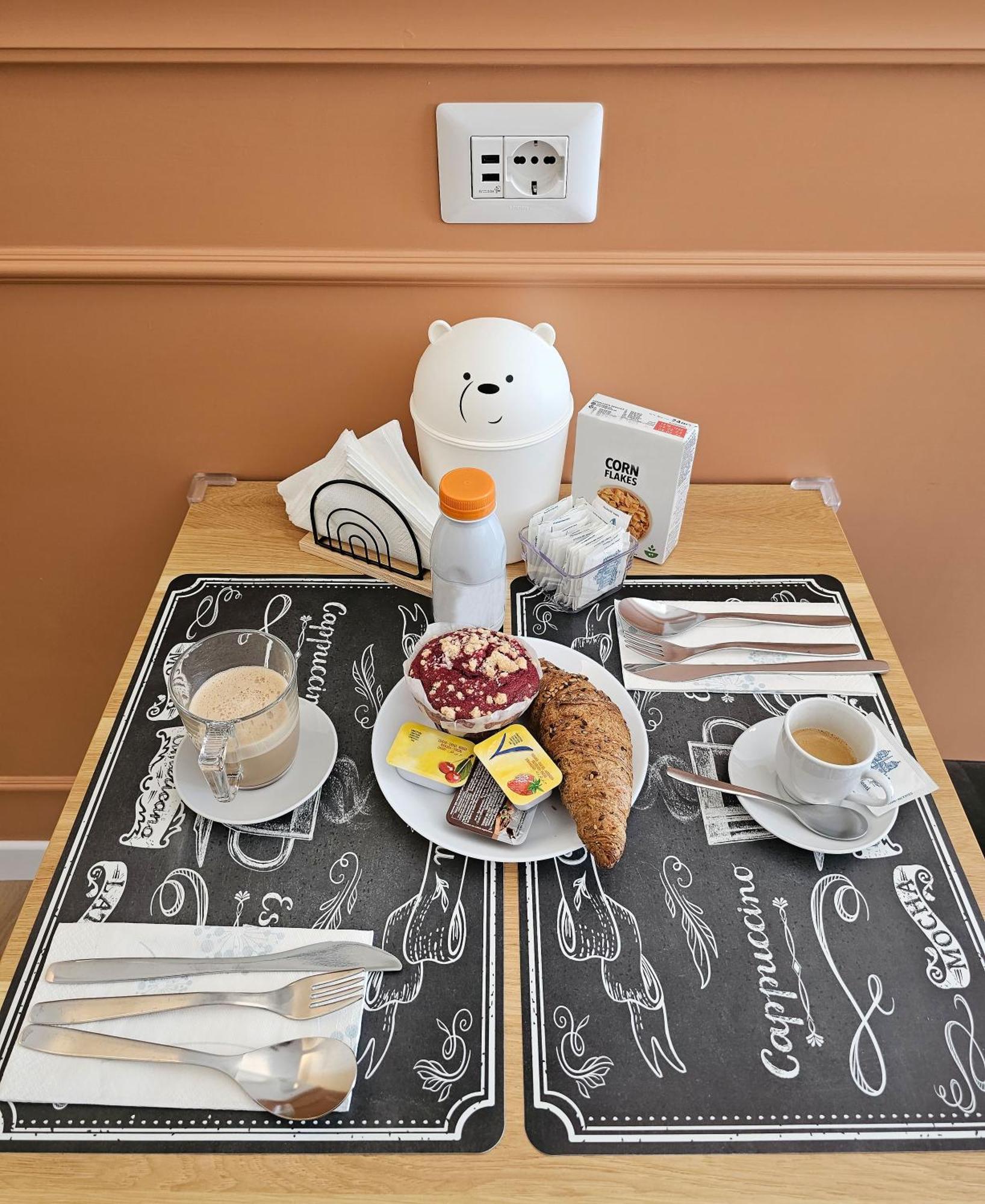B&B Domus Teano Luxury Rooms Рим Екстериор снимка