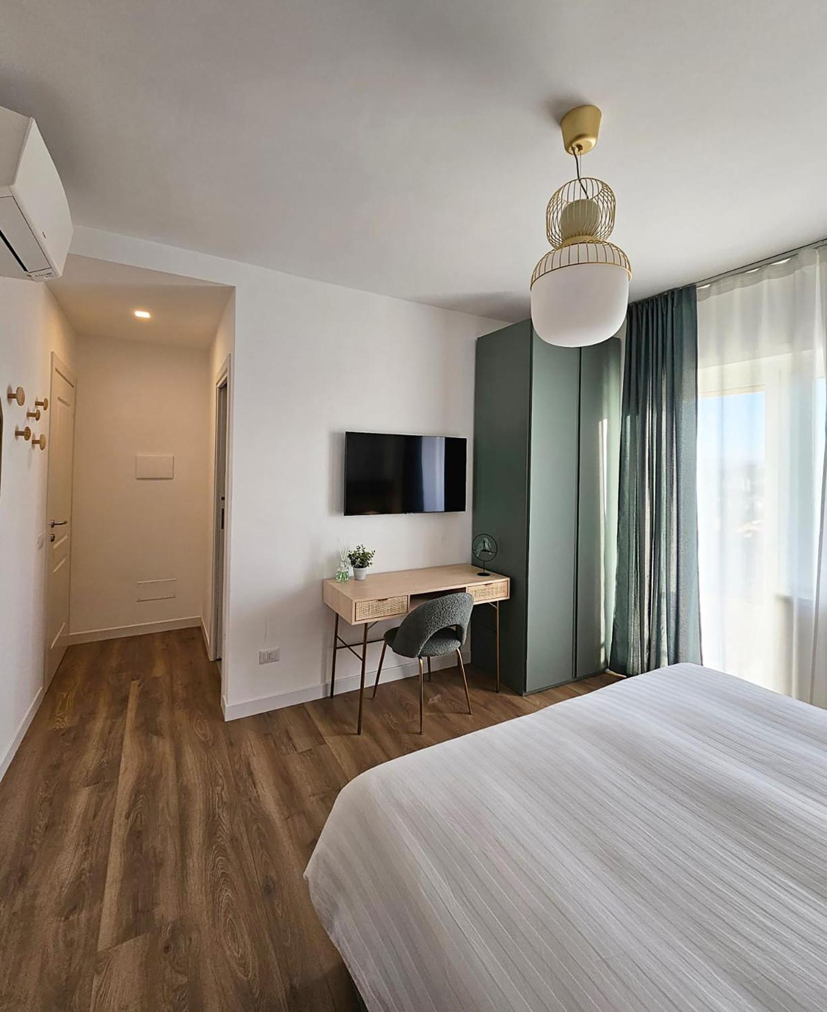 B&B Domus Teano Luxury Rooms Рим Екстериор снимка
